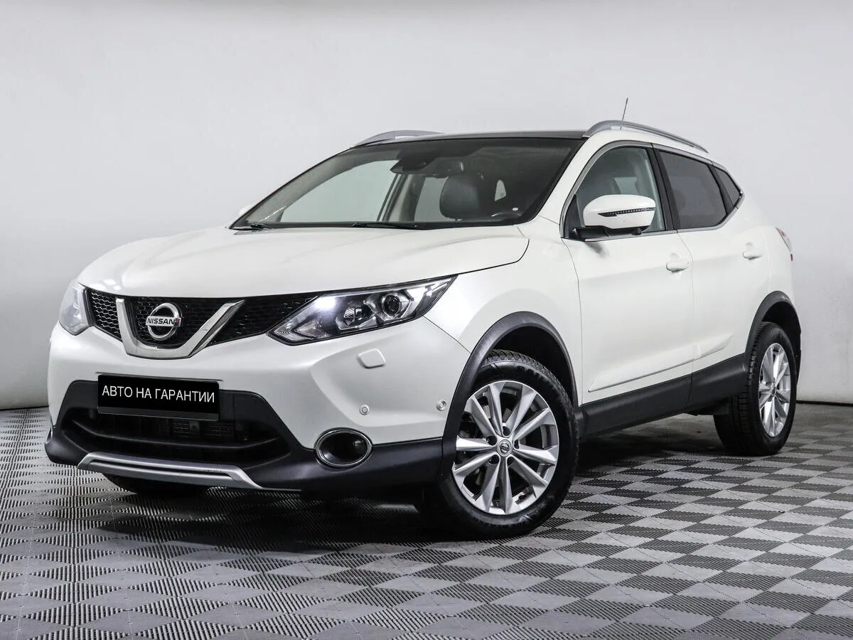 Nissan Qashqai II · SE
