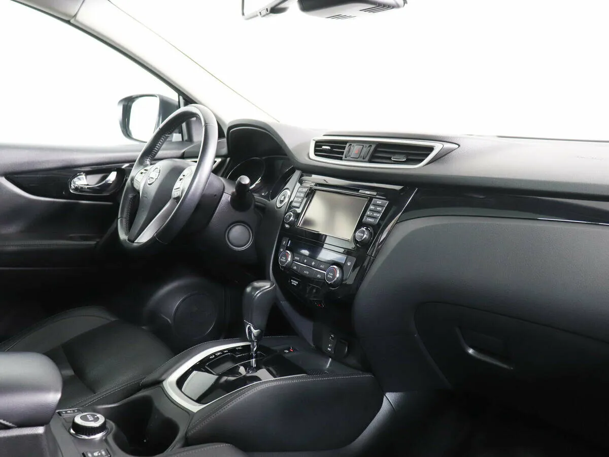 Nissan Qashqai II · SE — фото 5