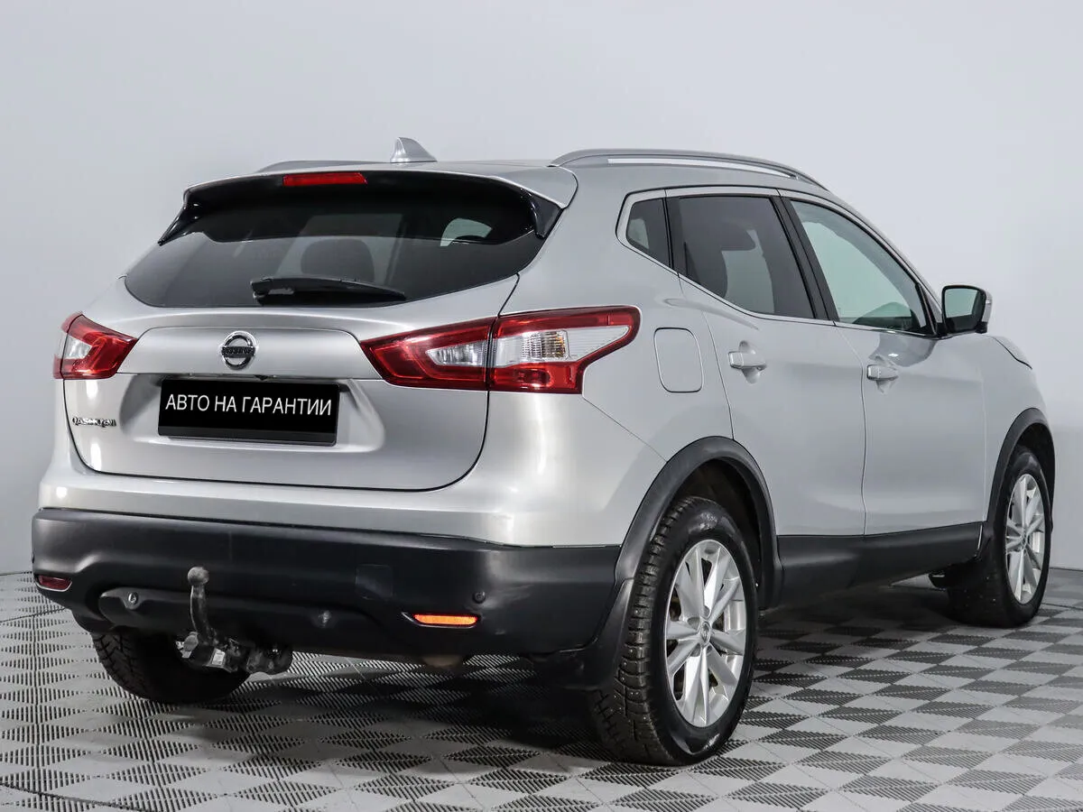 Nissan Qashqai II · LE+ — фото 3