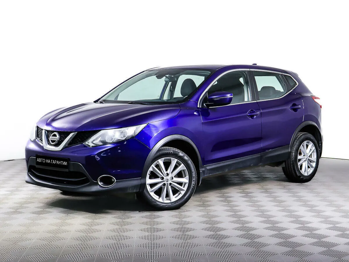 Nissan Qashqai II · SE