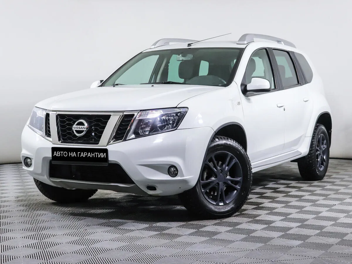 Nissan Terrano III (D10)