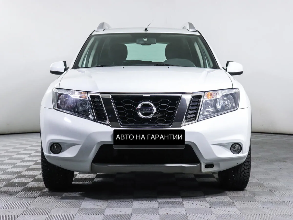 Nissan Terrano III (D10) — фото 2