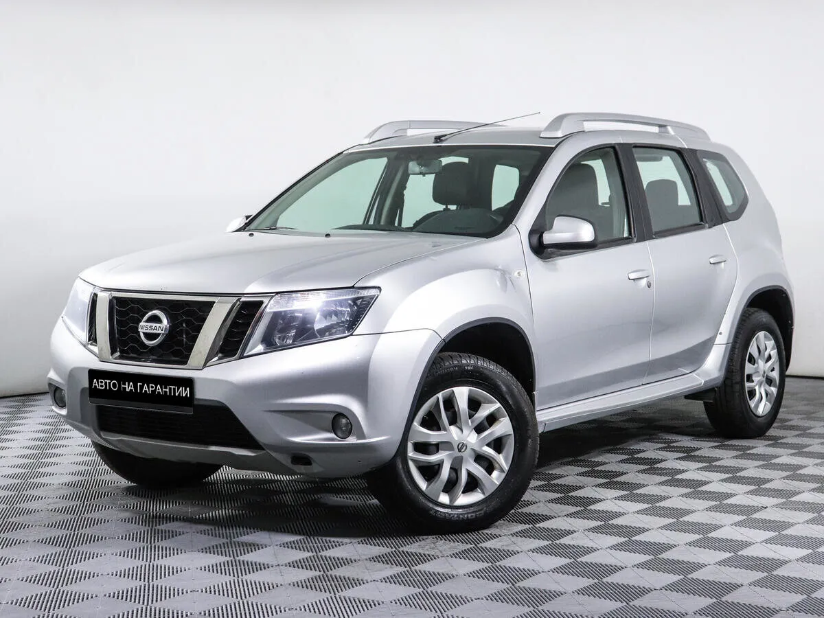 Nissan Terrano III (D10) · Comfort