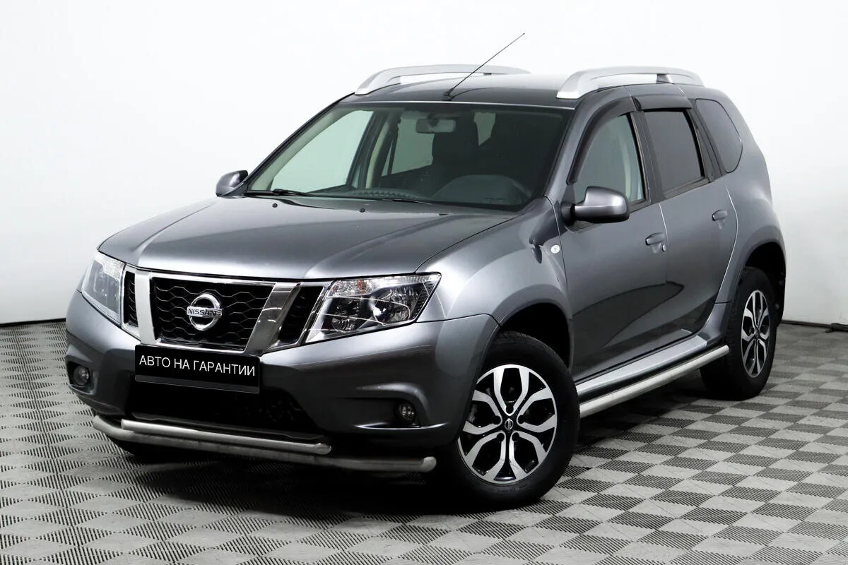 Nissan Terrano III (D10) · Elegance