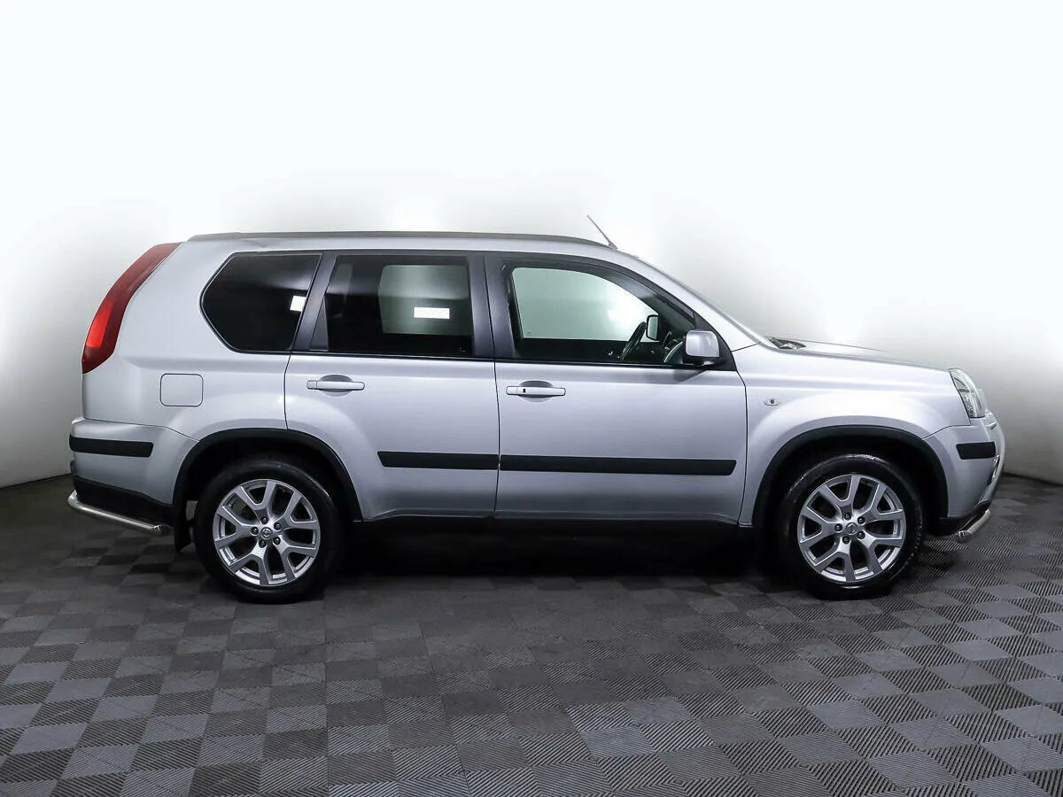Nissan X-Trail II Рестайлинг · SE Mid — фото 4