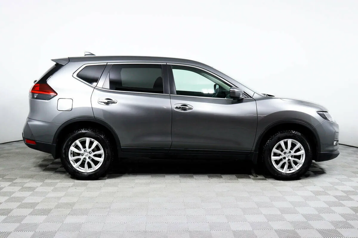 Nissan X-Trail III Рестайлинг · SE — фото 4
