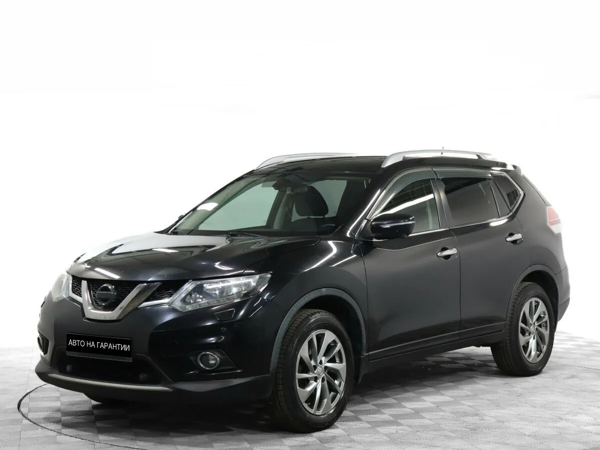 Nissan X-Trail III · SE
