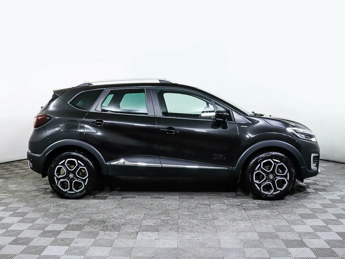 Renault Kaptur I Рестайлинг · Drive — фото 4