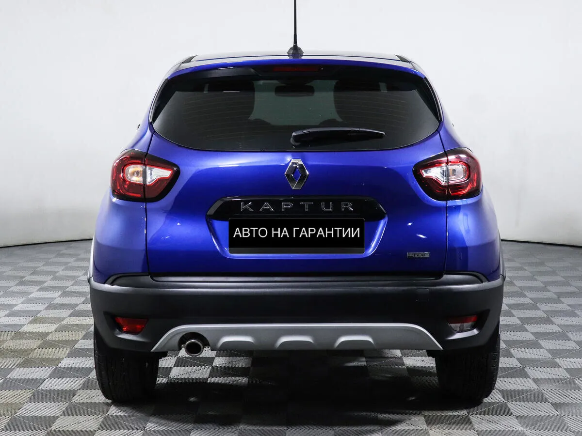 Renault Kaptur I Рестайлинг · Style — фото 4