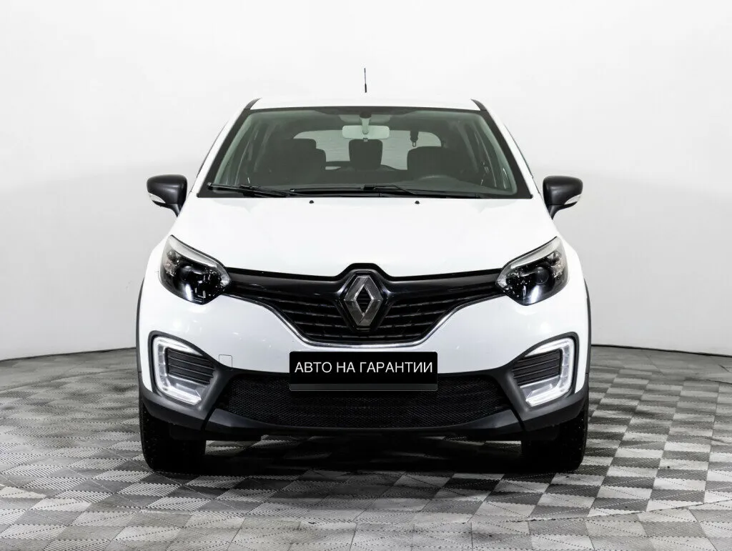 Renault Kaptur I · Life — фото 2