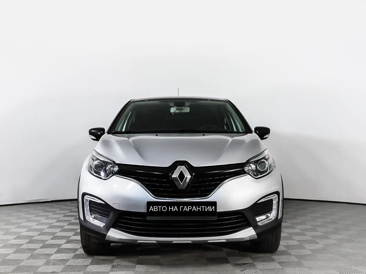 Renault Kaptur I · Life — фото 2