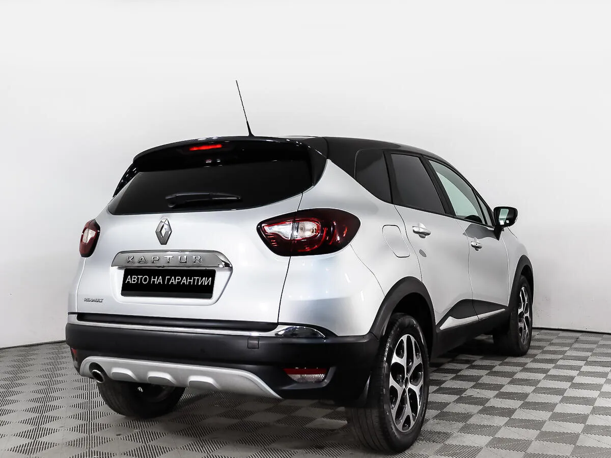 Renault Kaptur I · Life — фото 3