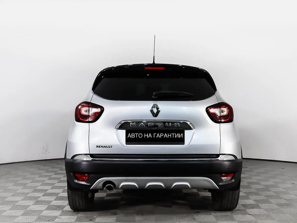 Renault Kaptur I · Life — фото 4