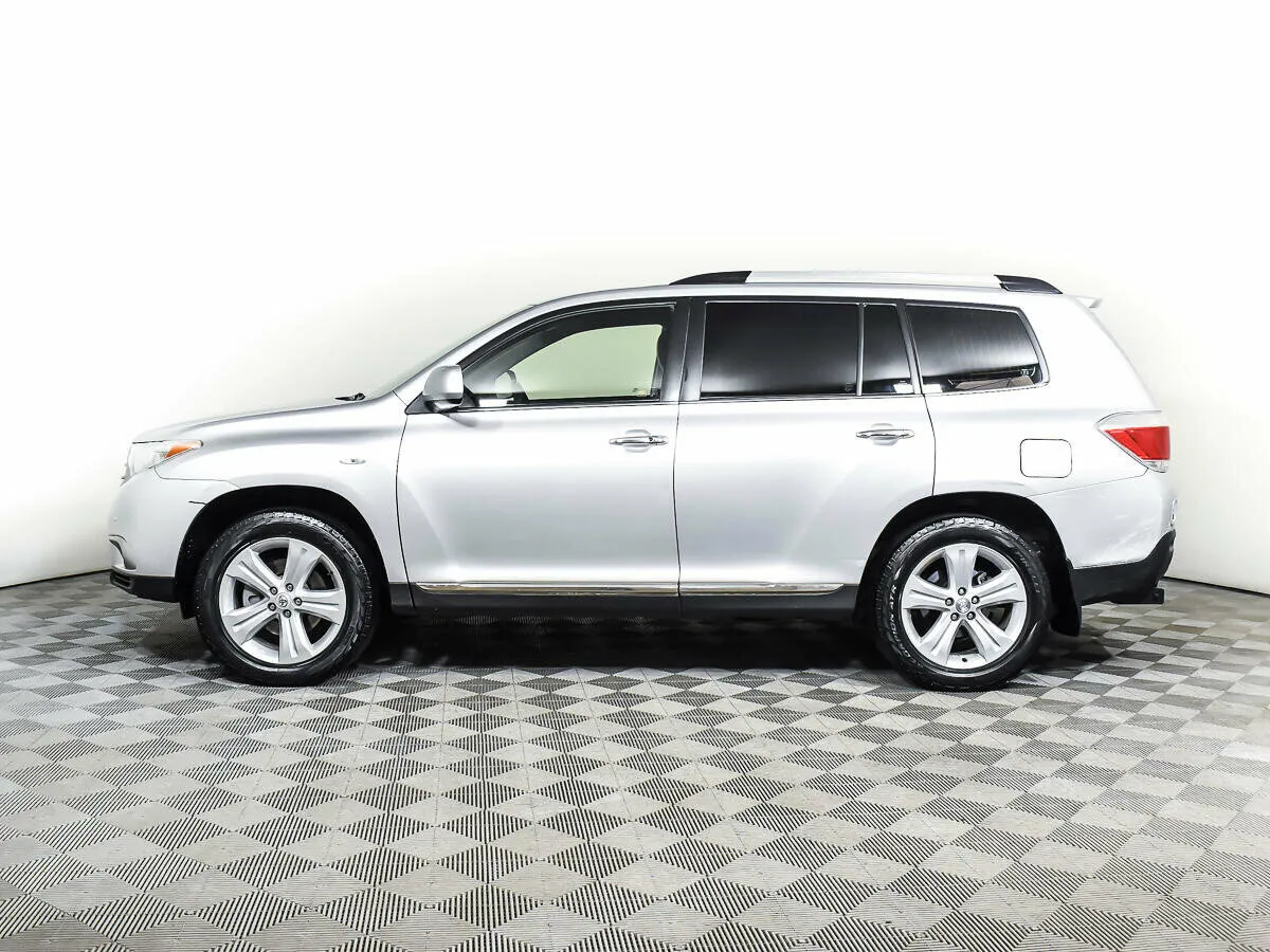 Toyota Highlander II (XU40) Рестайлинг · Люкс — фото 3