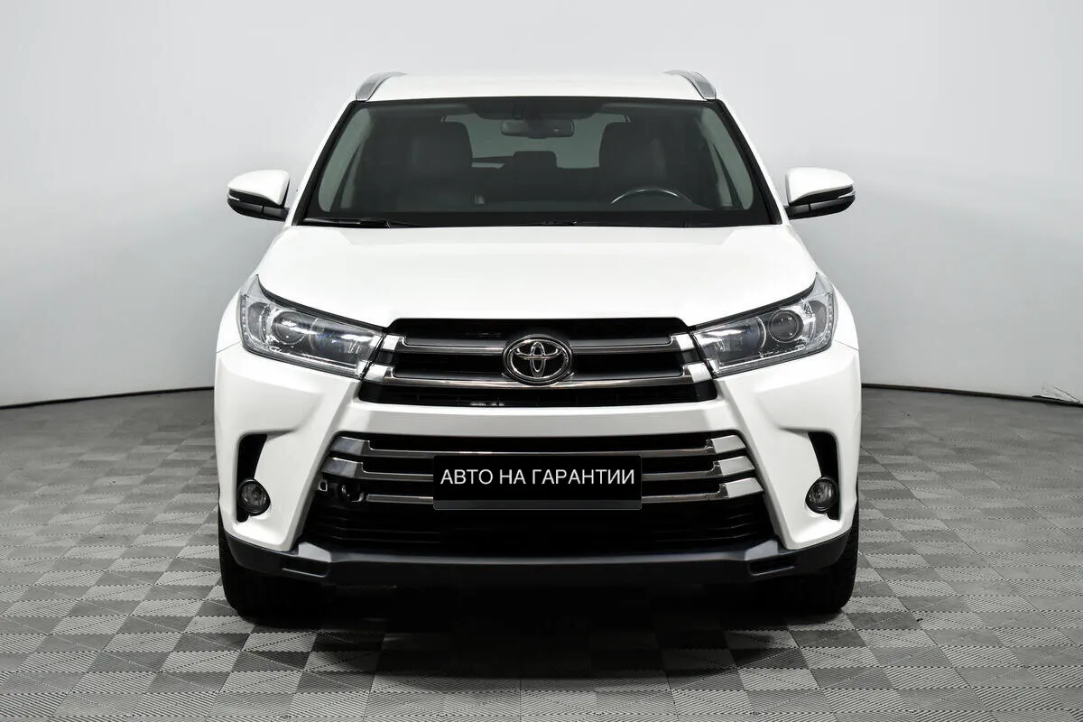 Toyota Highlander III (XU50) Рестайлинг · Элеганс — фото 2