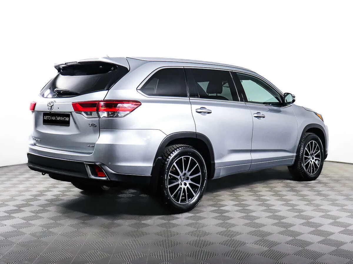 Toyota Highlander III (XU50) Рестайлинг · Люкс Safety — фото 5