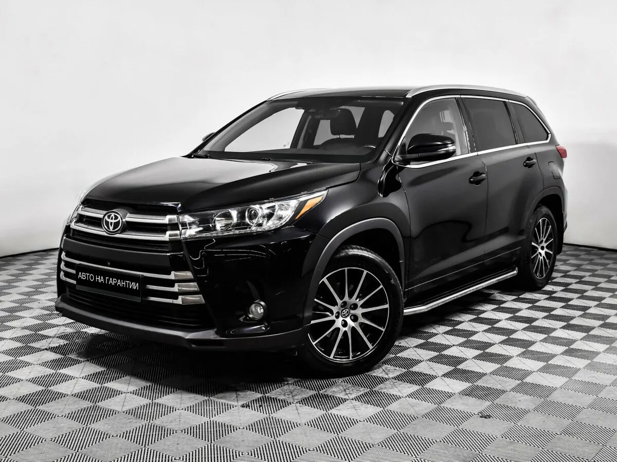 Toyota Highlander III (XU50) Рестайлинг · Элеганс