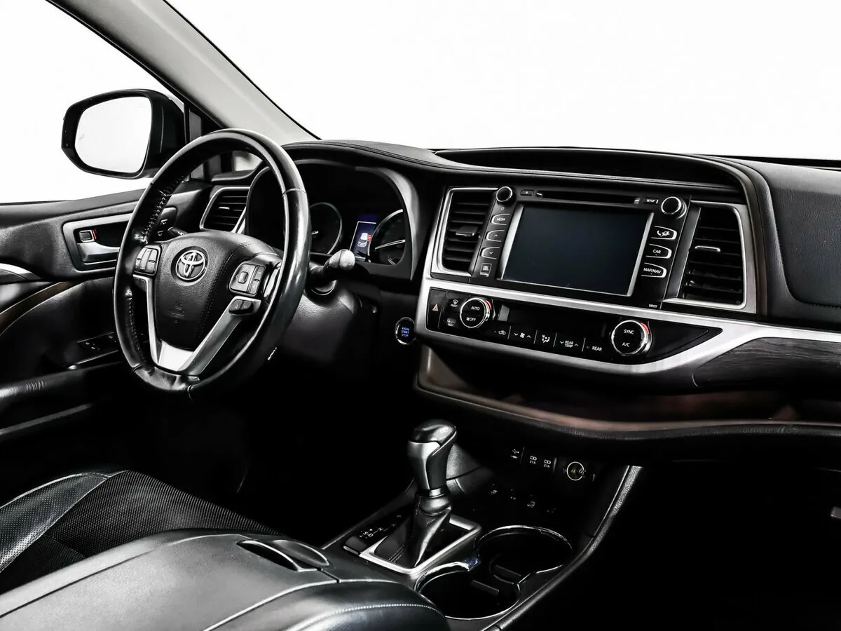 Toyota Highlander III (XU50) Рестайлинг · Элеганс — фото 5