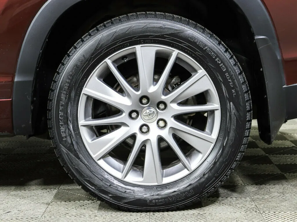 Toyota Highlander III (XU50) · Люкс — фото 5