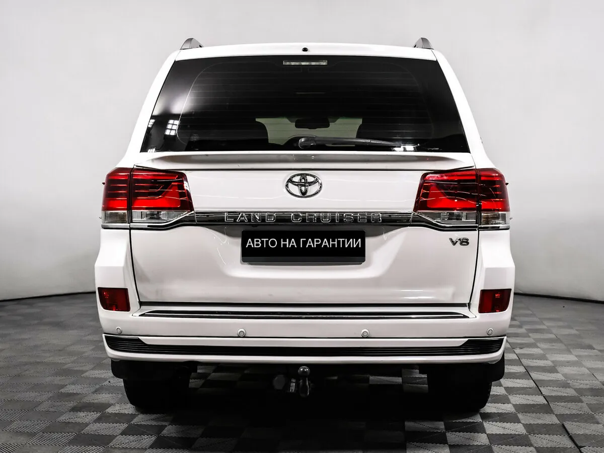 Toyota Land Cruiser 200 Series · Люкс — фото 5