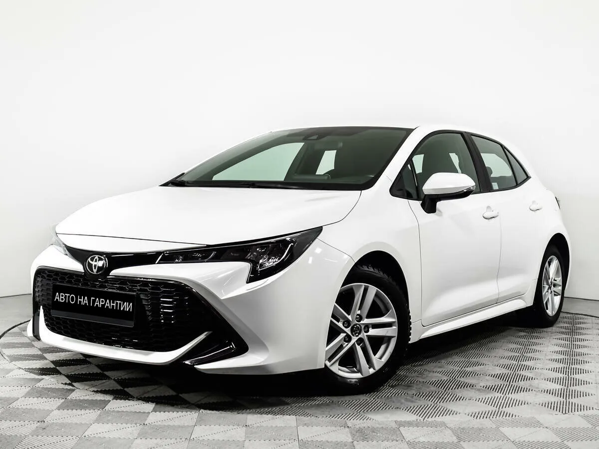 Toyota Corolla XII (E210) · Deluxe
