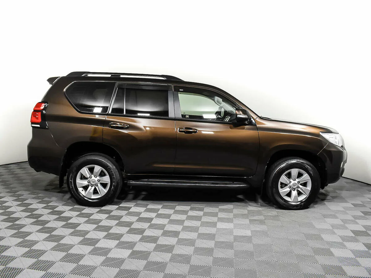 Toyota Land Cruiser Prado 150 Series Рестайлинг 2 · Люкс Safety — фото 4