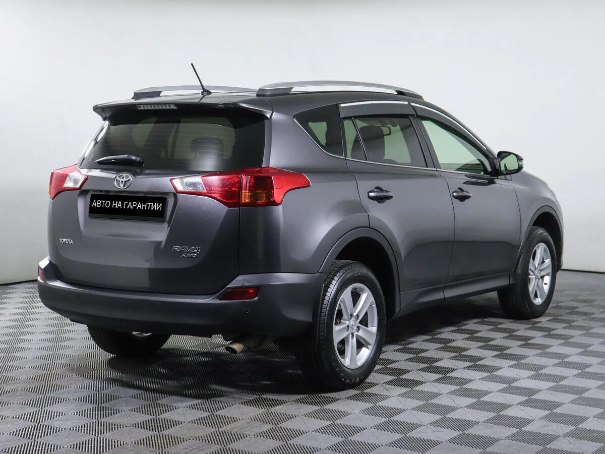 Toyota RAV4 IV (XA40) · Стандарт — фото 3