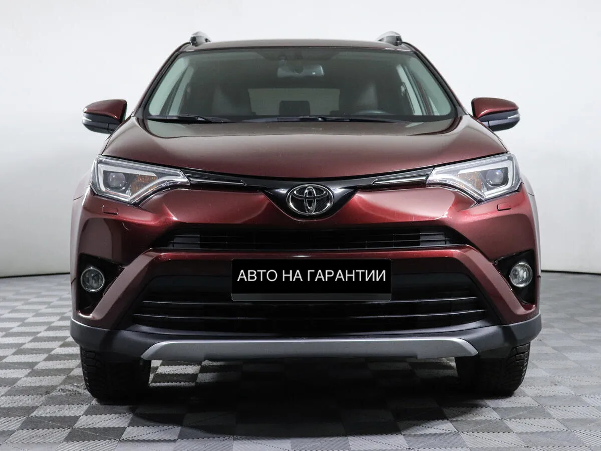 Toyota RAV4 IV (XA40) Рестайлинг · Комфорт — фото 2