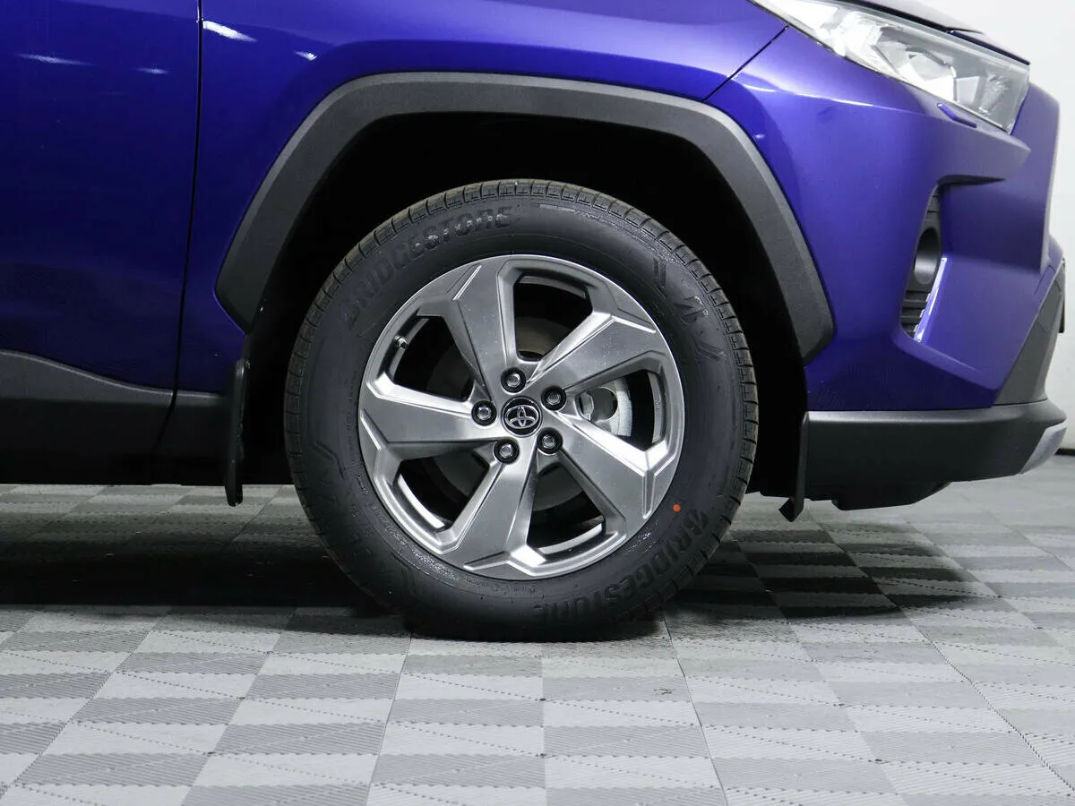 Toyota RAV4 V (XA50) · Люкс — фото 5