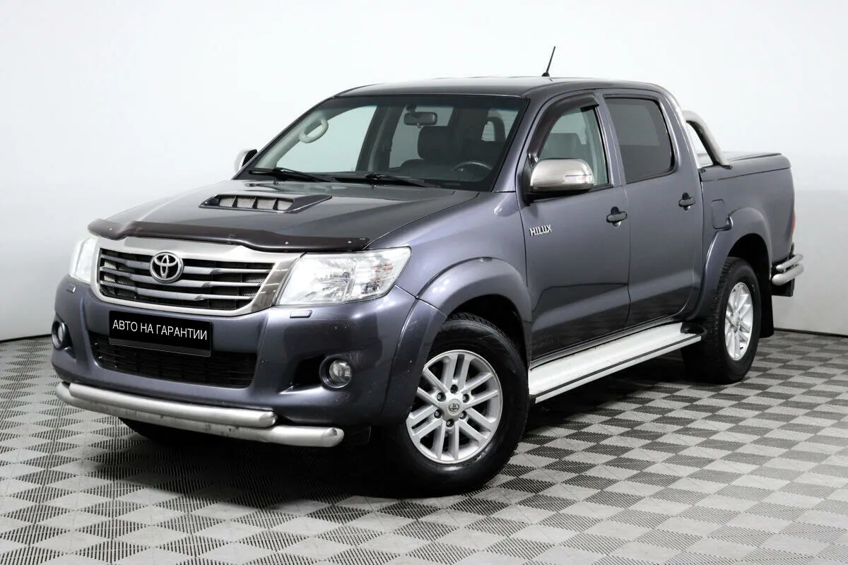 Toyota Hilux VII Рестайлинг · Престиж