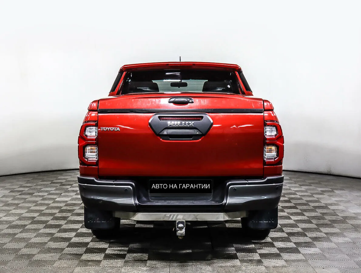 Toyota Hilux VIII Рестайлинг 2 · Adventure — фото 4