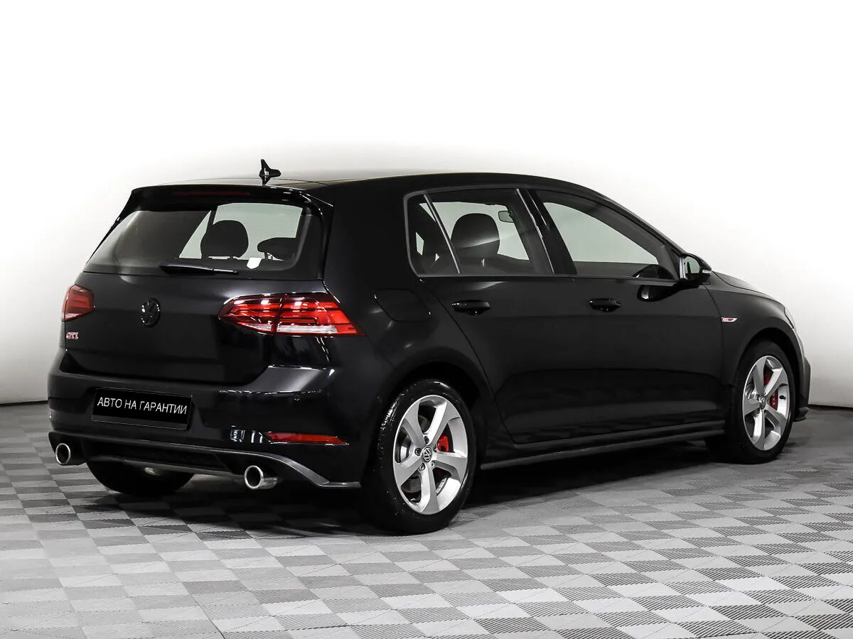Volkswagen Golf GTI VII Рестайлинг — фото 5
