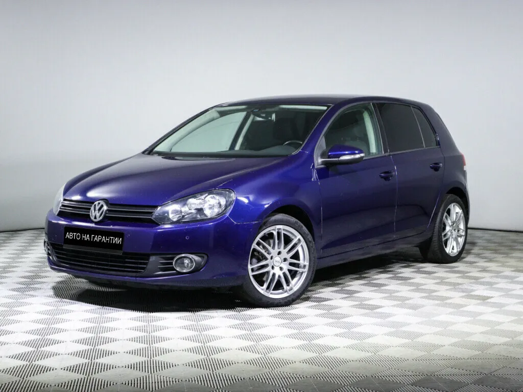 Volkswagen Golf VI · Trendline