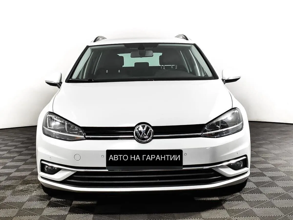 Volkswagen Golf VII Рестайлинг — фото 2