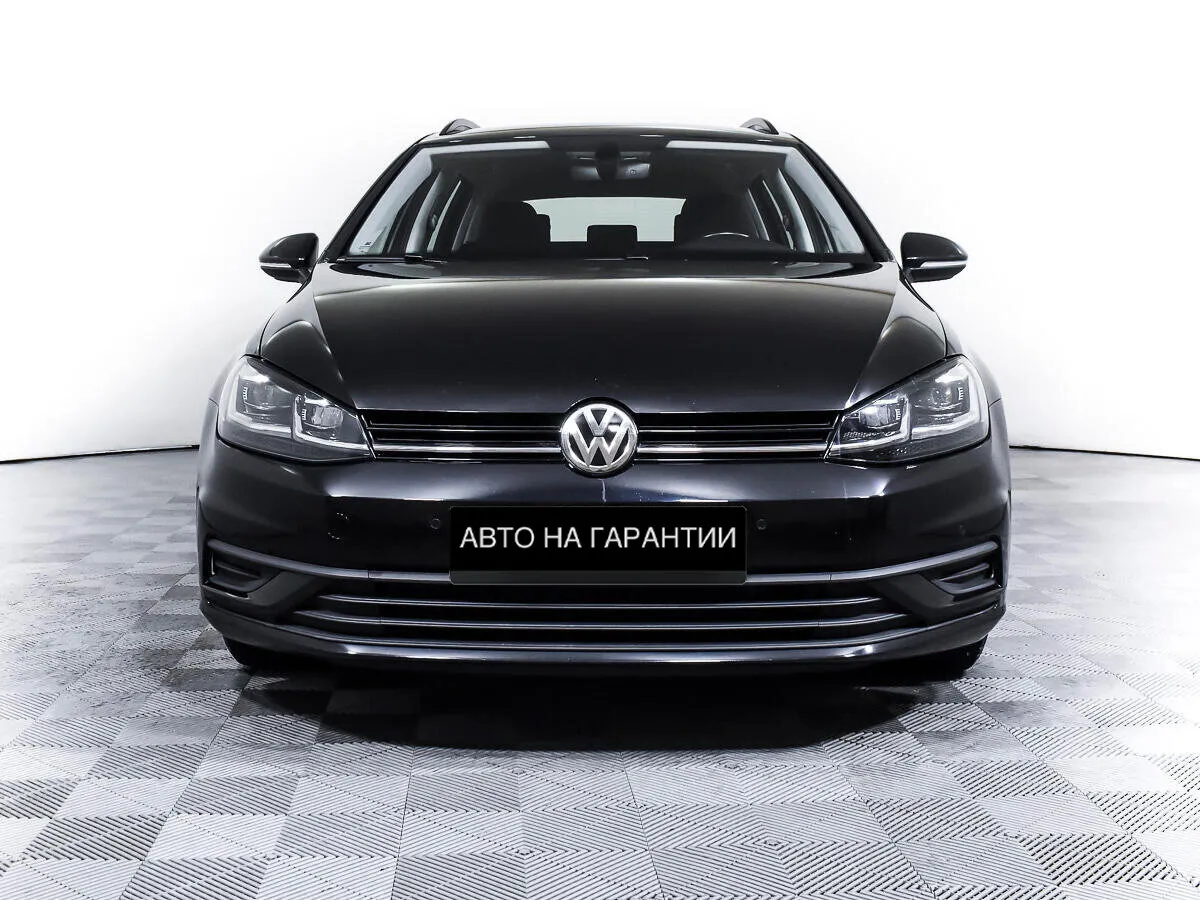 Volkswagen Golf VII Рестайлинг — фото 2