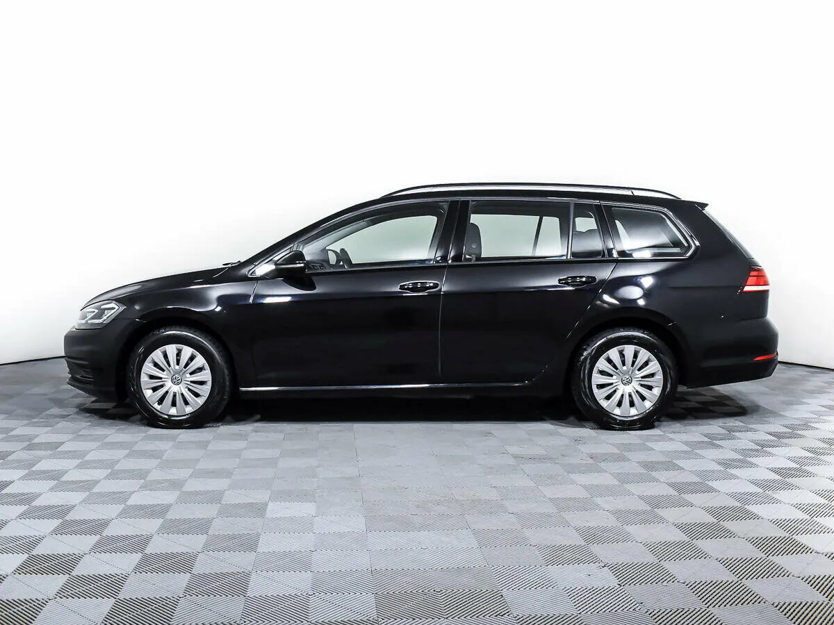 Volkswagen Golf VII Рестайлинг — фото 3