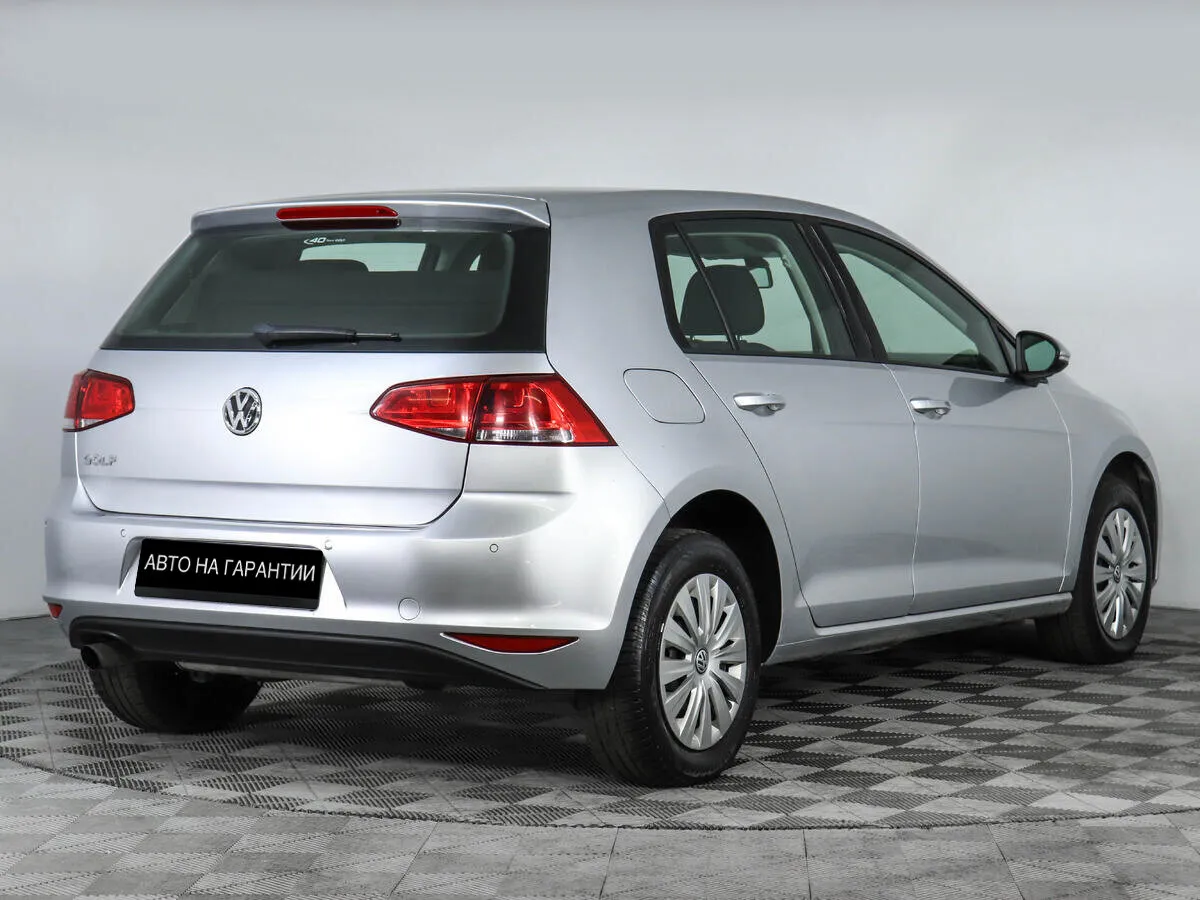 Volkswagen Golf VII · Comfortline — фото 3