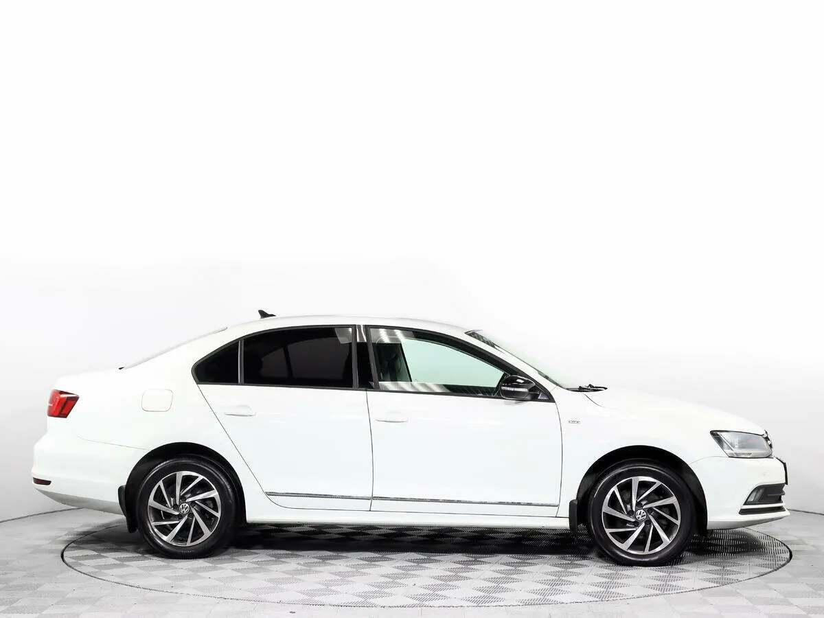 Volkswagen Jetta VI Рестайлинг · Trendline — фото 4