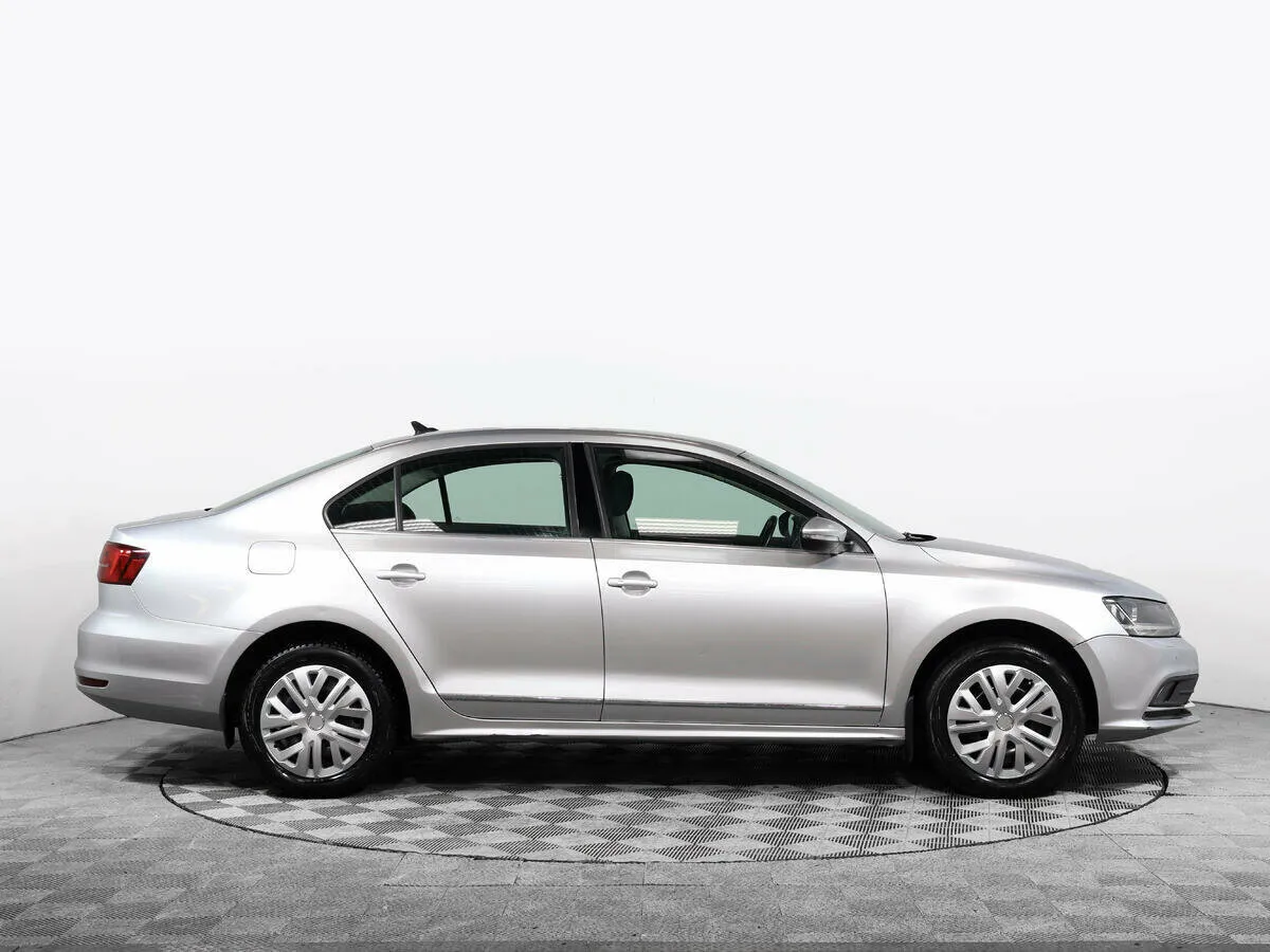 Volkswagen Jetta VI Рестайлинг · Comfortline — фото 4