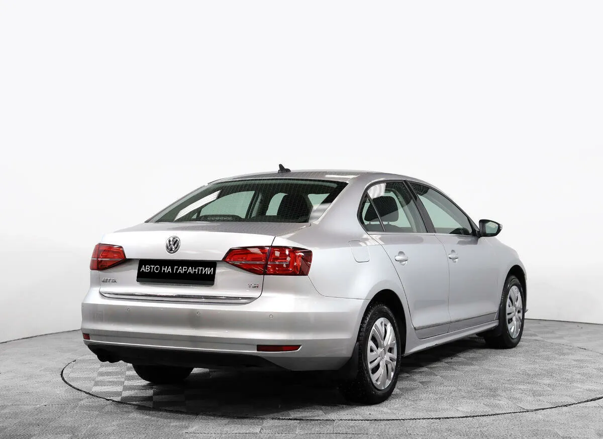 Volkswagen Jetta VI Рестайлинг · Comfortline — фото 5