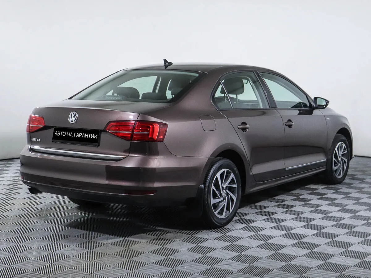 Volkswagen Jetta VI Рестайлинг · Comfortline — фото 3