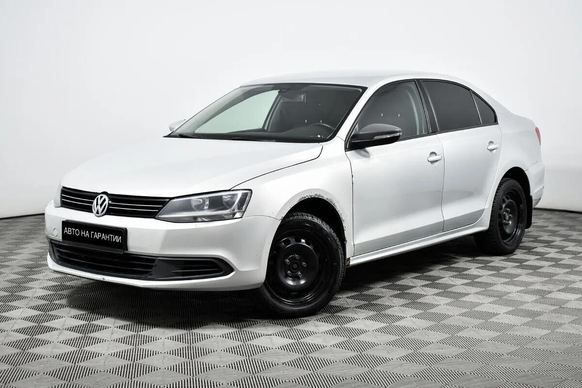 Volkswagen Jetta VI · Trendline
