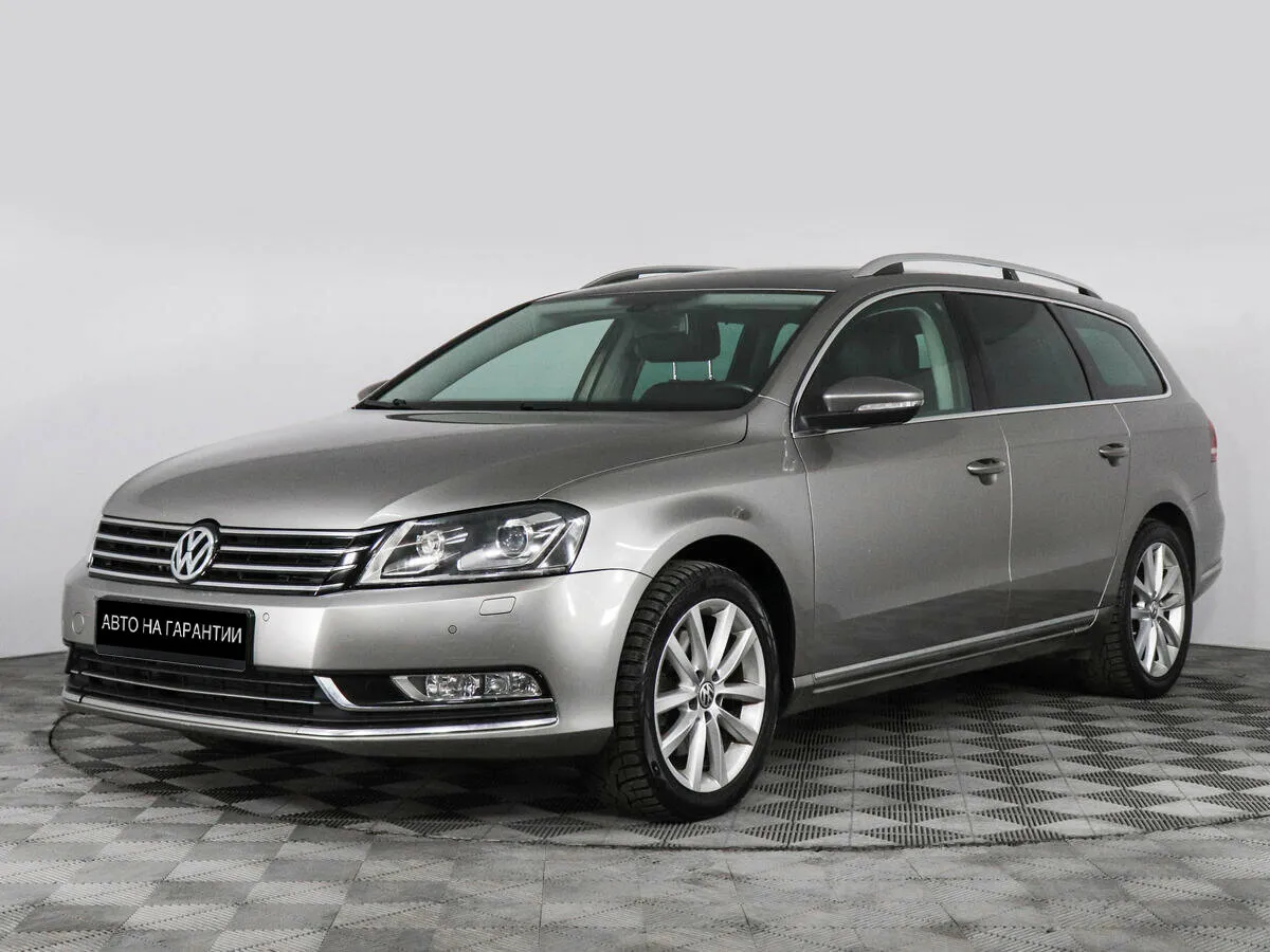 Volkswagen Passat B7 · Highline