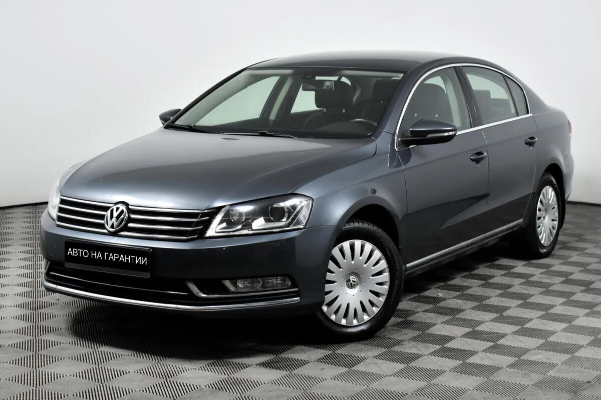 Volkswagen Passat B7 · Highline
