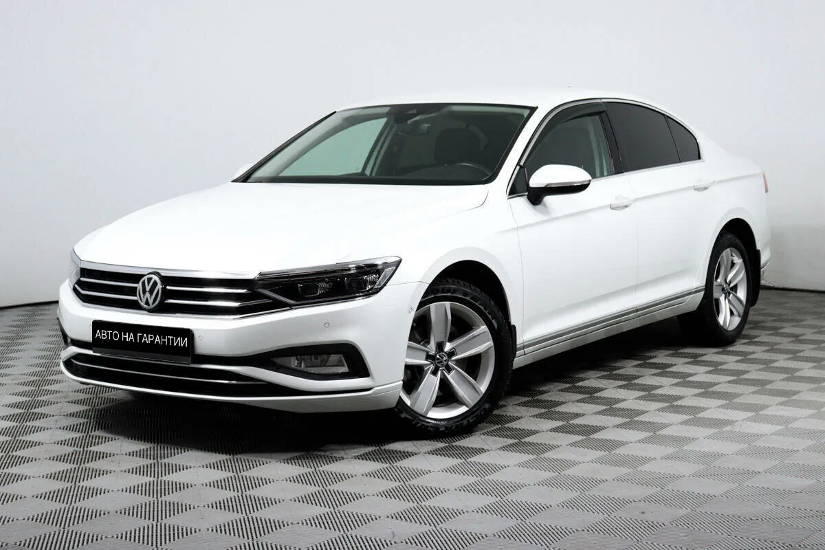 Volkswagen Passat B8 Рестайлинг · Exclusive