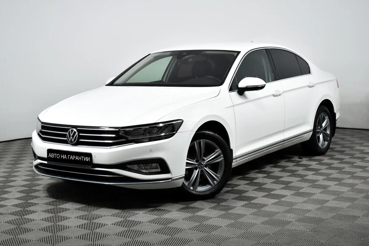 Volkswagen Passat B8 Рестайлинг · Exclusive