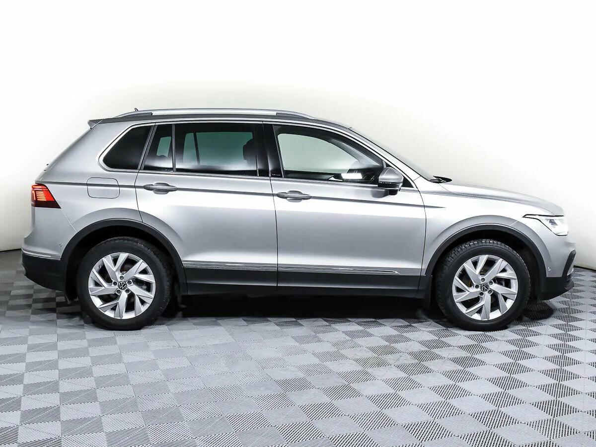 Volkswagen Tiguan II Рестайлинг · Respect — фото 4
