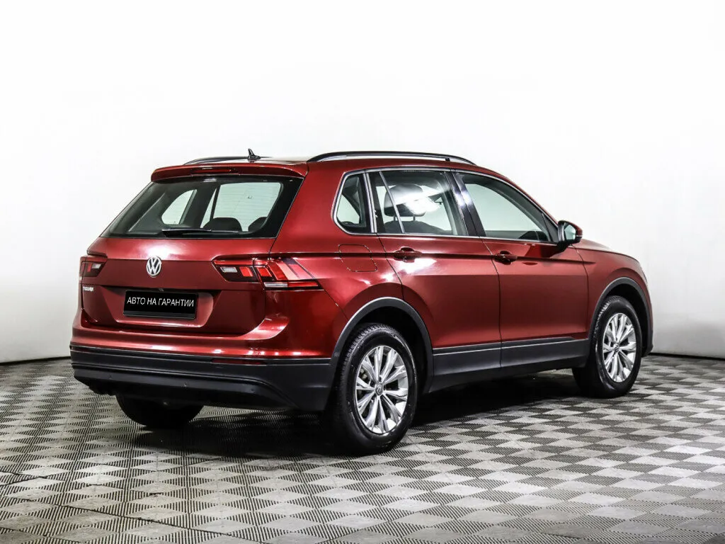 Volkswagen Tiguan II — фото 3