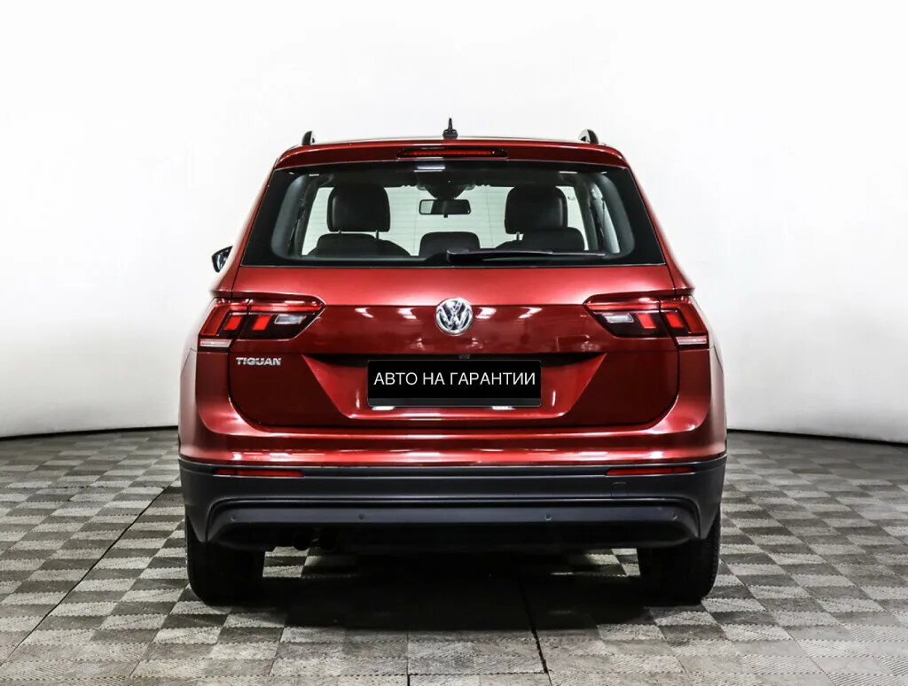 Volkswagen Tiguan II — фото 4