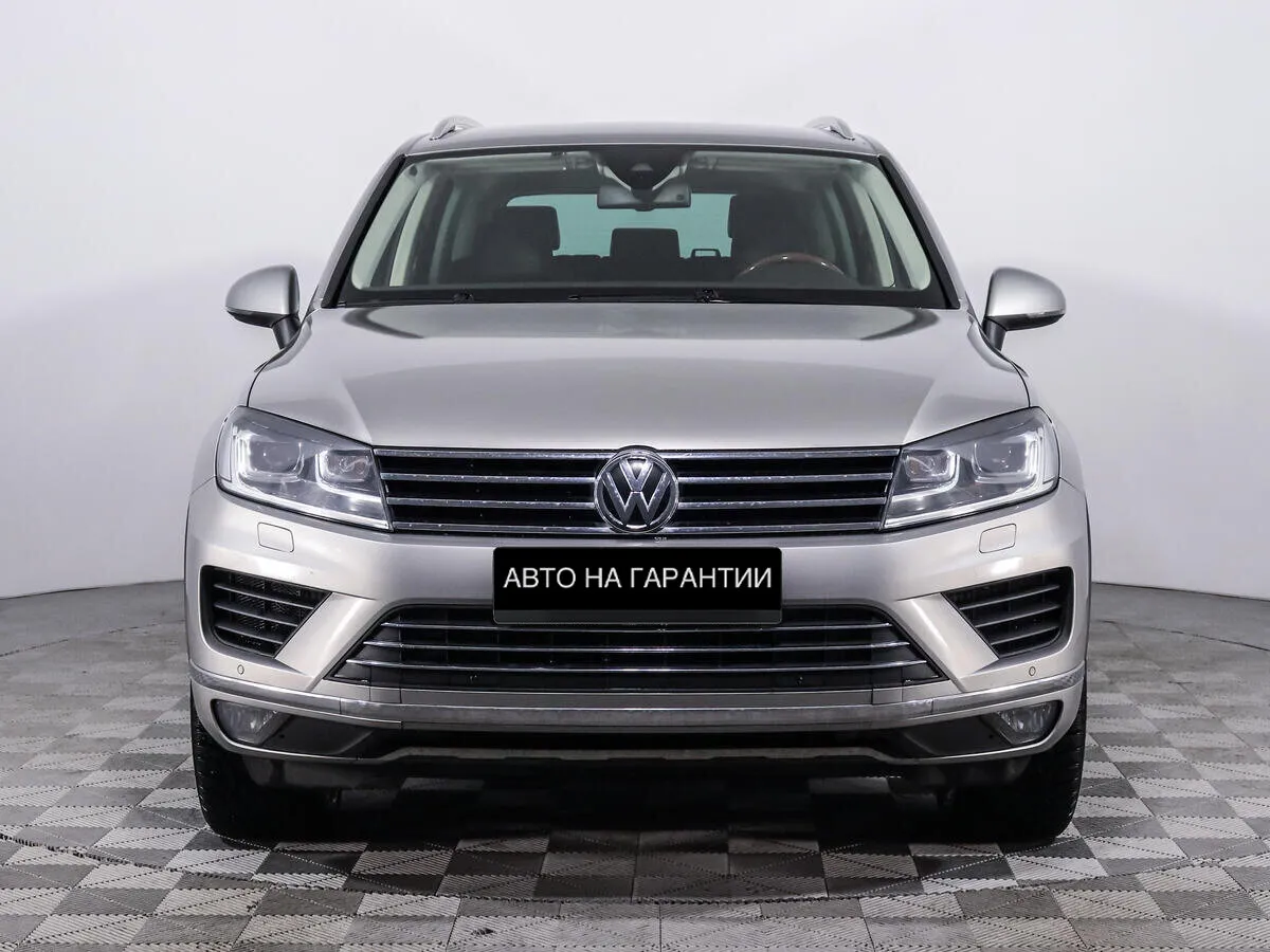 Volkswagen Touareg II Рестайлинг · Wolfsburg Edition — фото 2